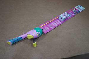 lot 47 image: LOL Surprise Youth Fishing Kit