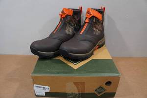 lot 81 image: Muck Boots Mens Apex Mid Zip Boots - Size 9