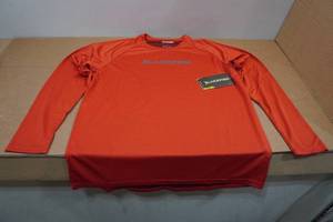 lot 105 image: Blackfish Guide UPFCooling Long Sleeve - Large