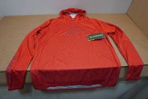 lot 108 image: Blackfish Guide UPFCooling Hooded Long Sleeve - Small