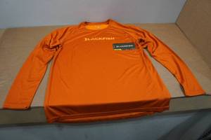 lot 110 image: Blackfish Guide UPFCooling Long Sleeve - Medium