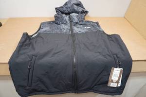 lot 121 image: Blackfish Gale Vest - 3XL