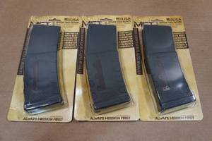 lot 148 image: 3 MFT 30 Round AR-Format Magazines - with Window