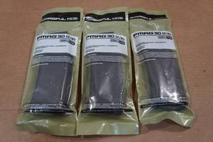 lot 153 image: 3 Magpul 30 Round AR-Format Magazines