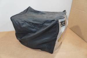 lot 231 image: Equipt -10 Thermo Mountaineering Bag