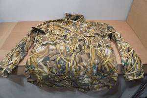 lot 237 image: Woolrich Button Up Shirt - XL Long