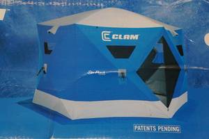 lot 2 image: Clam Six Pack Portable Ice House