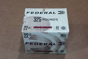 lot 392 image: 325 Federal Automatch .22 LR 40 Gr RN Ammo