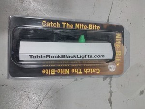 lot 132 image: Table Rock Night Fishing Black Light LED Bar - 8