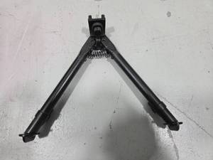 lot 147 image: Pic Rail Bi Pod