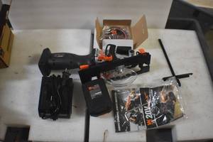 lot 2 image: Saw