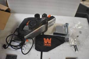 lot 19 image: Planer