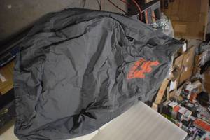 lot 30 image: Generator Cover