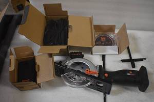 lot 31 image: saw