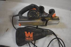 lot 38 image: 6530 Used. Tested. Runs....