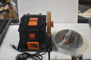 lot 51 image: Sharpener
