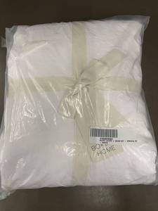 lot 38 image: KingCal King 100 Percent French Linen White Duvet Cover Sham Set