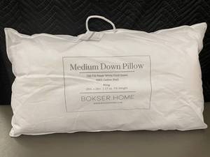 lot 57 image: Bokser Home Medium Down King Pillow