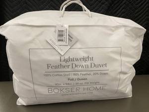 lot 62 image: Bokser Home Lightweight Feather Down Duvet, FullQueen