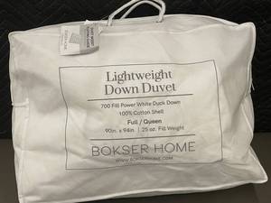 lot 91 image: Bokser Home Lightweight Down Duvet FullQueen 700 Fill Power