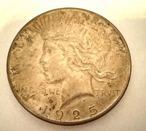 lot 18 image: 1925 Peace Silver Dollar Coin