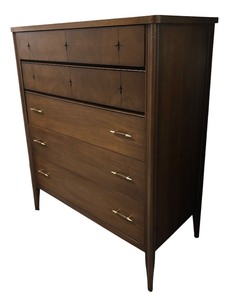 lot 7 image: Vintage Mid Century Modern Broyhill Premier Division Tall Dresser with Brass Pulls