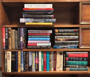 lot 72 image: Book Collection Including Books by James Patterson, Sidney Sheldon, Johnathan Kellerman and More