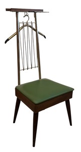 lot 89 image: Vintage Gentlemans Butler Valet Chair Stand