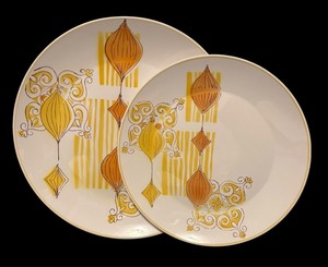 lot 113 image: Set of 2 Vintage Mikasa Cera-Stone Zephyr Platters