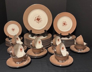 lot 127 image: Vintage Flintridge China Dinnerware Set