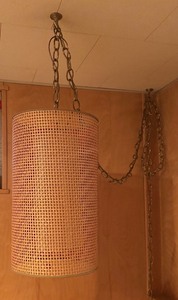 lot 152 image: Mid Century Chain Hanging Lamp with Woven Shade