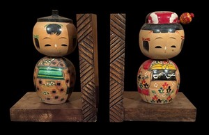 lot 158 image: Pair of Vintage Hand-Painted Kokeshi Doll Bookends