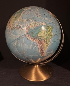 lot 171 image: Vintage Rand McNally World Portrait Globe with Brass Base