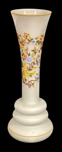 lot 176 image: Vintage UC & GC Floral Vase Made in Peru