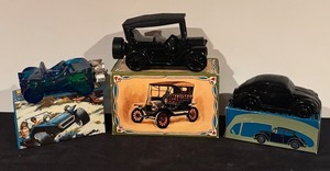 lot 247 image: Avon Car Shaped Aftershave Collection - Dune Buggy, Volkswagen, Touring Excalibur