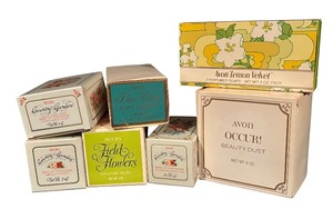 lot 273 image: Vintage Avon Perfumed Soap, Bath Oil, Beauty Dust, and Cologne Collection