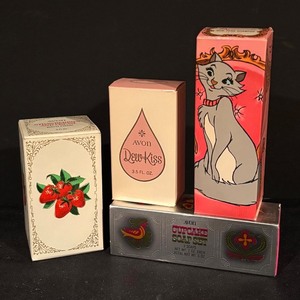 lot 287 image: Vintage Avon Bath and Body Collection with Aristocat Non Tear Shampoo, Cupcake Soap, Strawberries & Cream Bath Foam and More