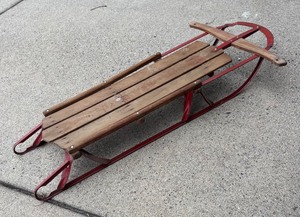 lot 304 image: Vintage Warners Wooden Snow Sled with Metal Runners
