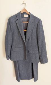 lot 211 image: Pendleton Womens Wool Jacket and Skirt