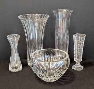 lot 173 image: Crystal Bowl and Vases