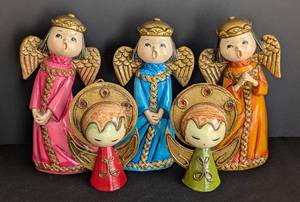 lot 282 image: Vintage Christmas Angels from Japan