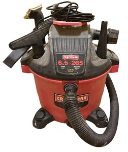 lot 237 image: BR1 - Craftsman 16 Gallon Wet Dry Shop Vac with Attachments