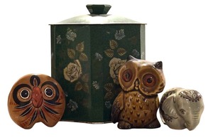 lot 238 image: LLR - Group of 3 Figurines with Vintage Floral Tin, Porcelain Owl and Elephant, Wooden Mask