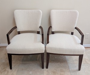lot 51 image: LR - Pair of Stylish Henredon Upholstered Armchairs with Dark Wood Frame