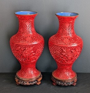 lot 97 image: LR - Pair of Vintage 12-Inch Chinese Cinnabar Vases with Floral Carving and Wood Stands