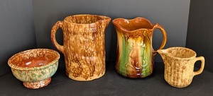 lot 156 image: LR - Set of 4 Vintage American Pottery Pitchers and Bowl with Drip Glaze