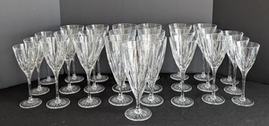 lot 164 image: K - Set of 22 Cut Crystal Wine Goblets, Assorted Sizes