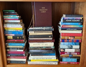 lot 166 image: LR - Large Collection of Assorted Hardcover and Paperback Books