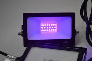 lot 112 image: Onforu 4 Pack 20W UV LED Black Lights IP66