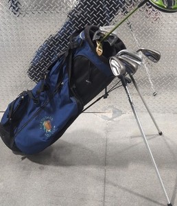 lot 159 image: Left handed Golf Clubs and Bag